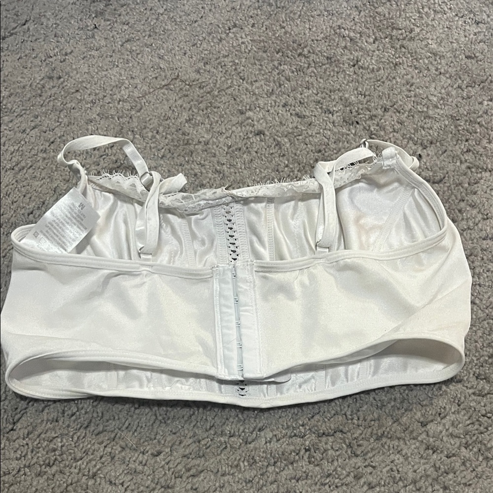 SHEIN White Lace Detail Bra - Picture 2 of 2